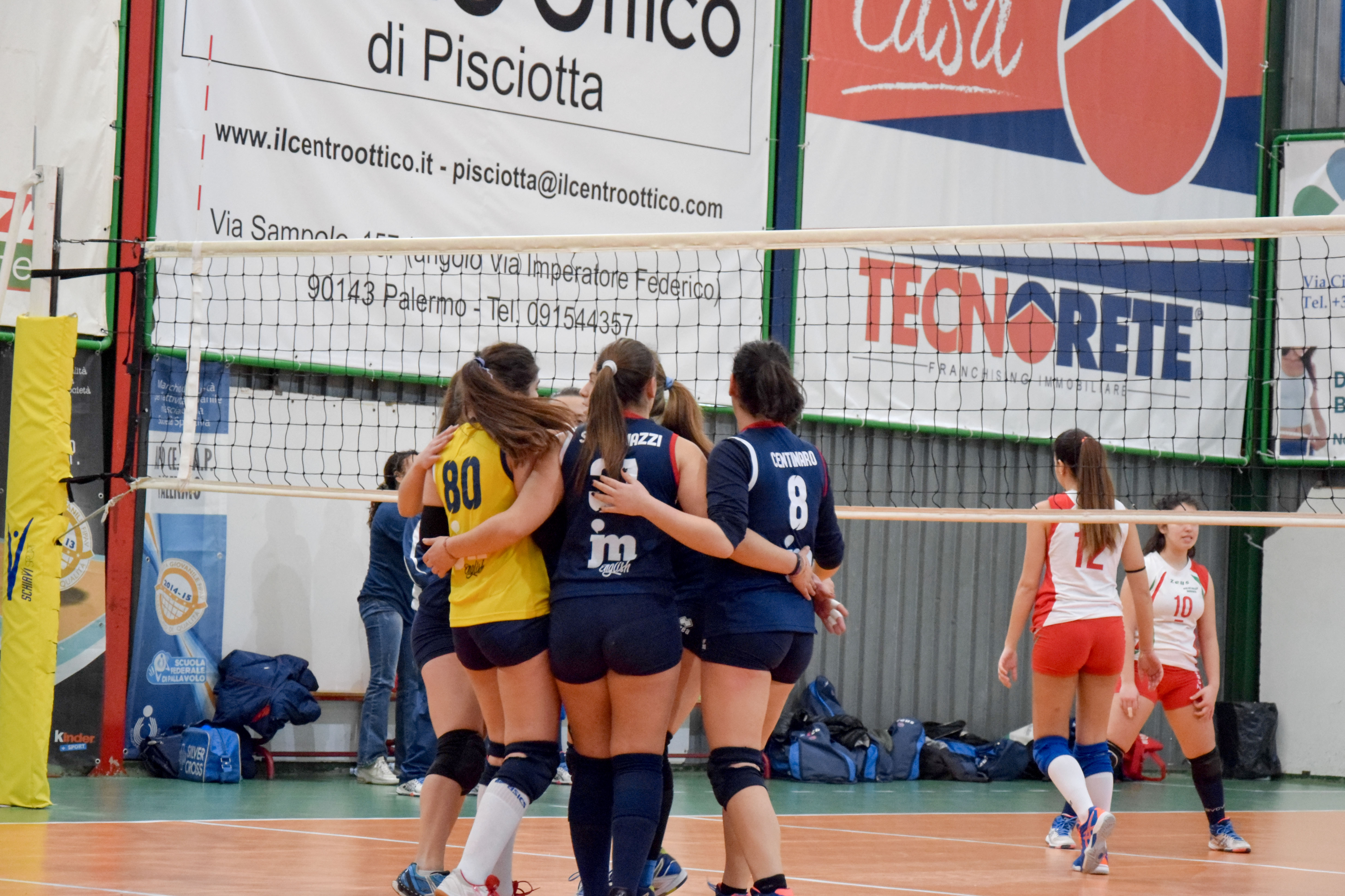 Al momento stai visualizzando FOTO 2DF | Volley Club Leoni – US Volley 1-3