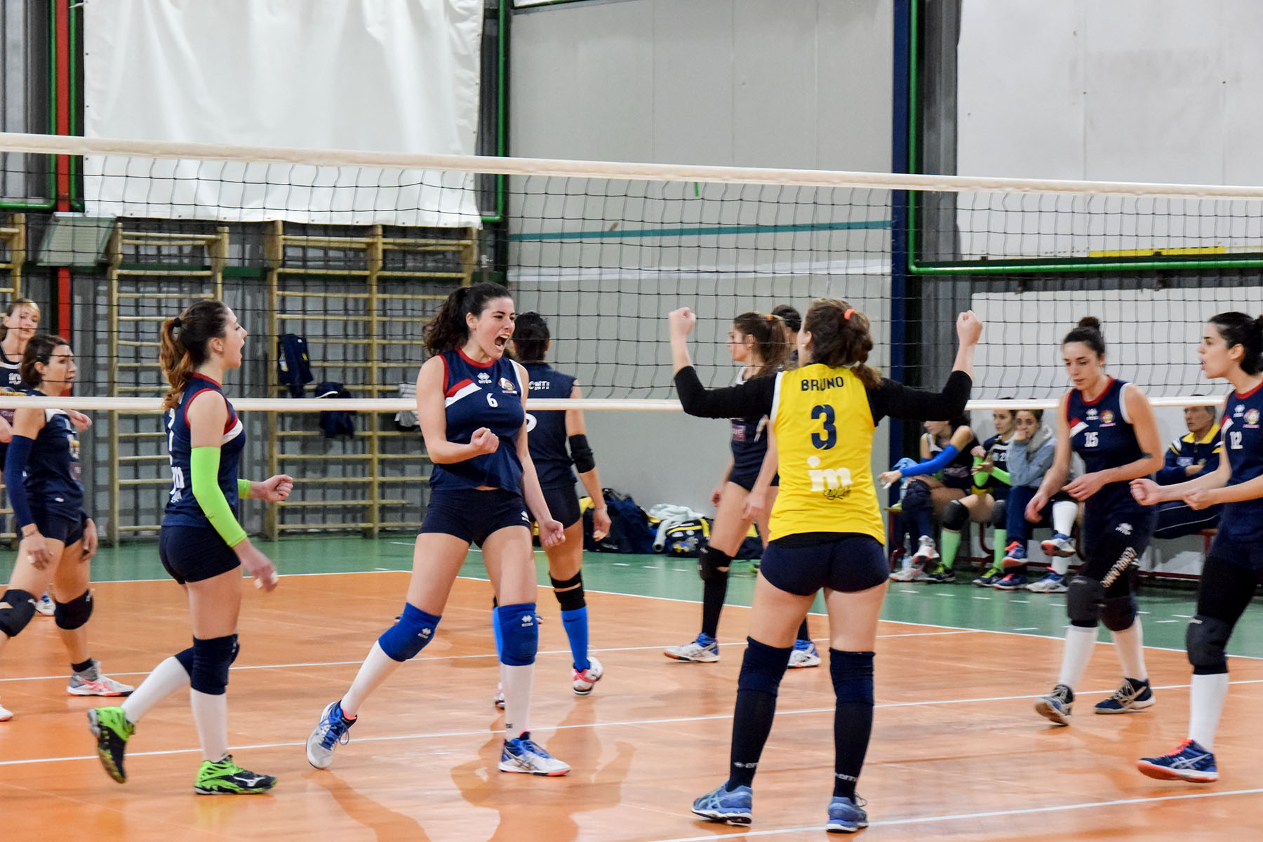 Al momento stai visualizzando CF | Volley Club Leoni: ancora 3-0, this is Yourlife