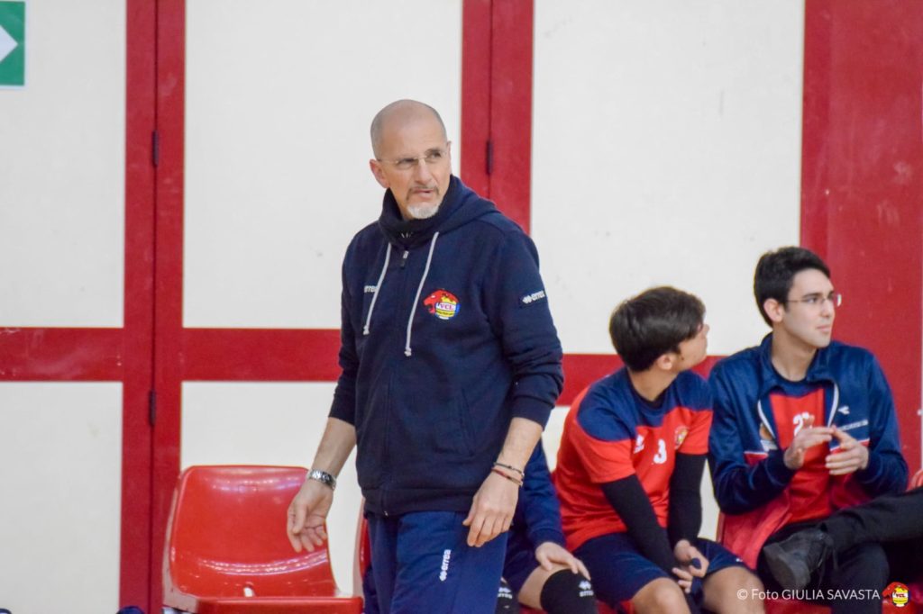 Pippo Gennaro allenatore Under 16 maschile del Volley Club Leoni